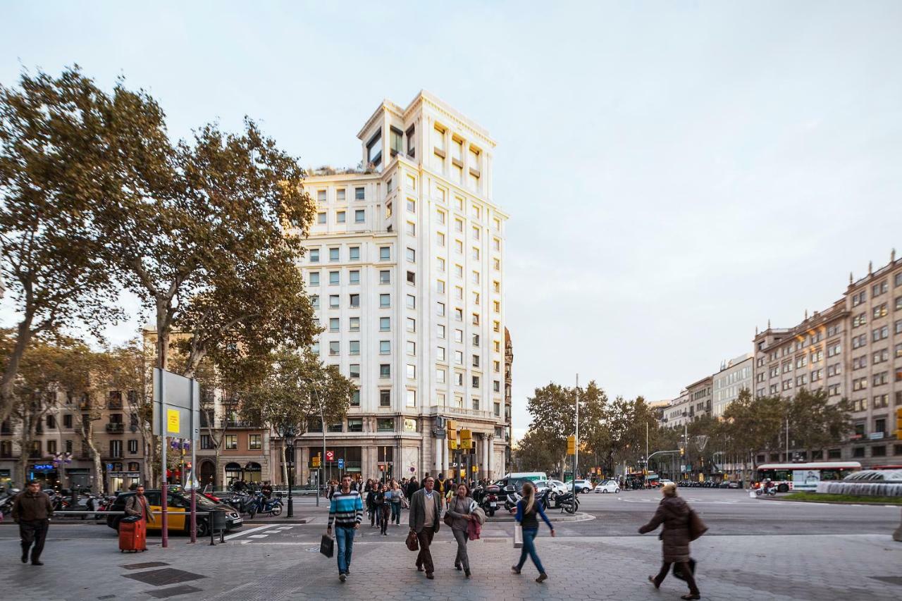 Uma Suites Passeig De Gracia 16 Barcelona Exterior photo